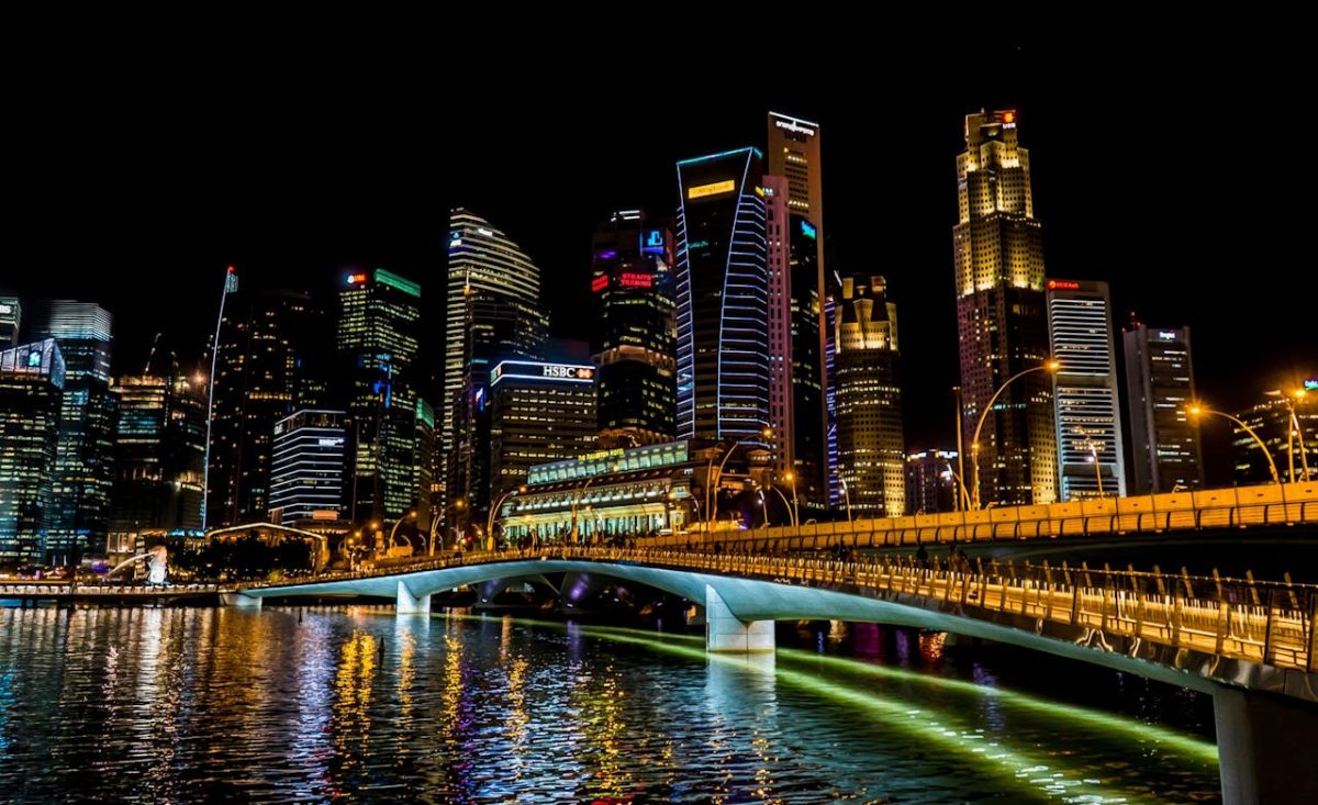 A night shot of the Singaporean skyline
